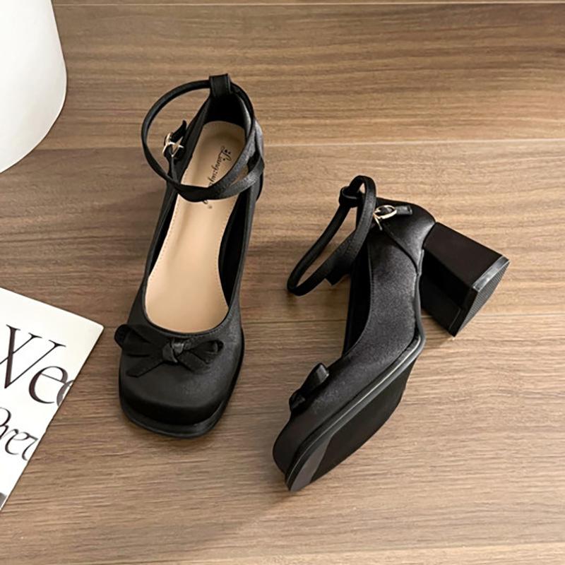 Black French Heightening Light Mouth Thick Heel Single Shoes Women's 2025 New Spring and Autumn Skirt Retro Mary Jane High Heels