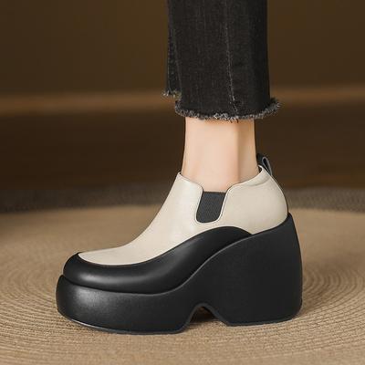 10СМ ультра-высокий каблук водонепроницаемые туфли-лодочки из кожи с цветовой блокировкой женские 2025 новые с круглым носком на толстой подошве клиновидном каблуке универсальные лоферы