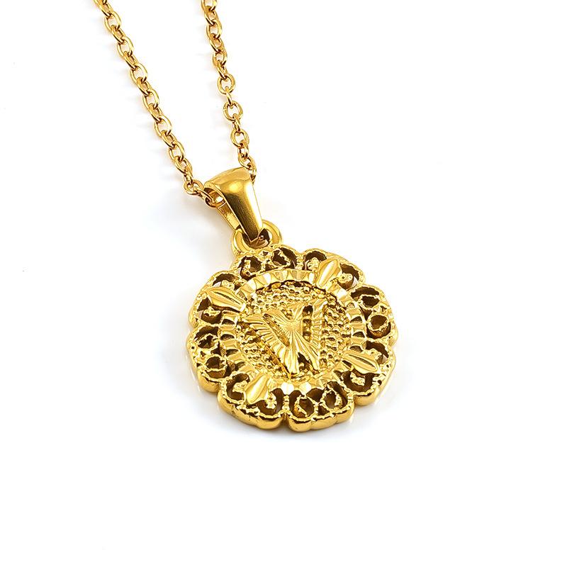 25 лет новой моды, титановая сталь, подвеска с буквой, цепочка для ключицы, ожерелье с круглым тисненым дизайном, персонализированное универсальное для мужчин и женщин