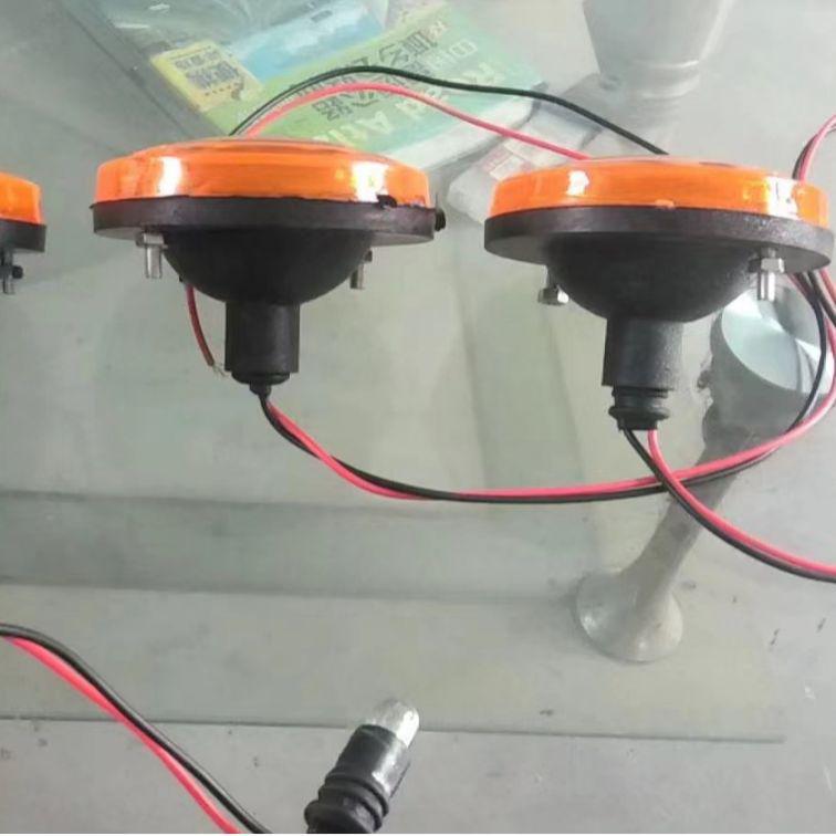 Комплект светодиодных указателей поворота для электрического трехколесного велосипеда: Передняя круглая модификация для левой и правой сторон - Аксессуары для трехколесного навеса.
