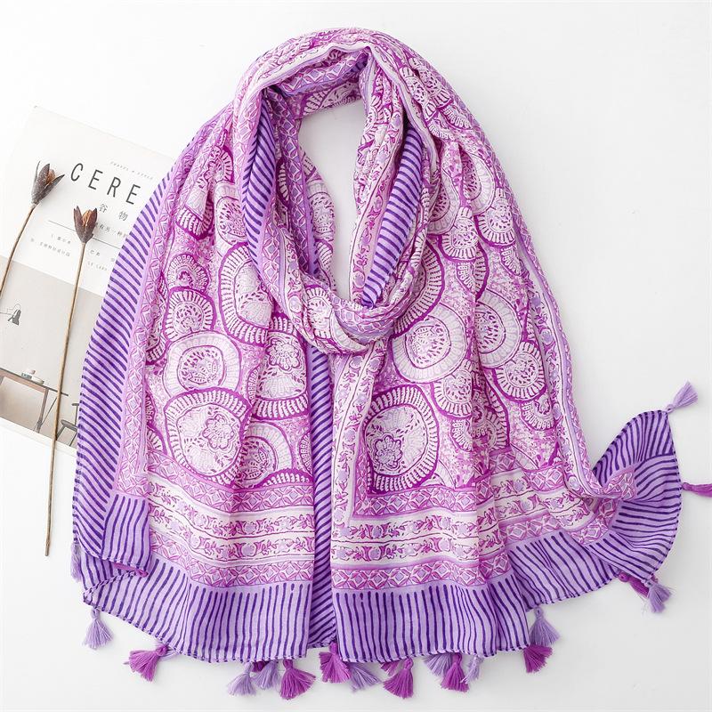 Winter Thick Aztec Ethnic Circle Floral Viscose Shawl Scarf Lady High Quality Wrap Pashmina Stole Bufandas Muslim Hijab 180*90Cm