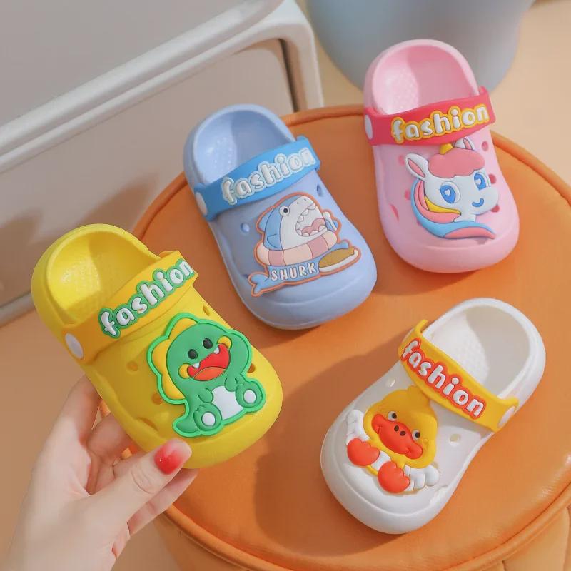 Детская обувь с дырочками с героями мультфильмов: Мягкие, нескользящие тапочки для мальчиков и девочек