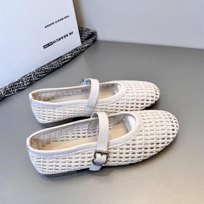 Fashion Women's Summer Weaving Casual Flats Shoes Comfortable Round Toe Cut-out Mary Jane with Straight Buckles Fishnet Sandals