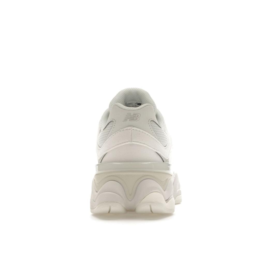 New Balance 9060 Детские кроссовки Big Kid Reflection белые GC9060LL