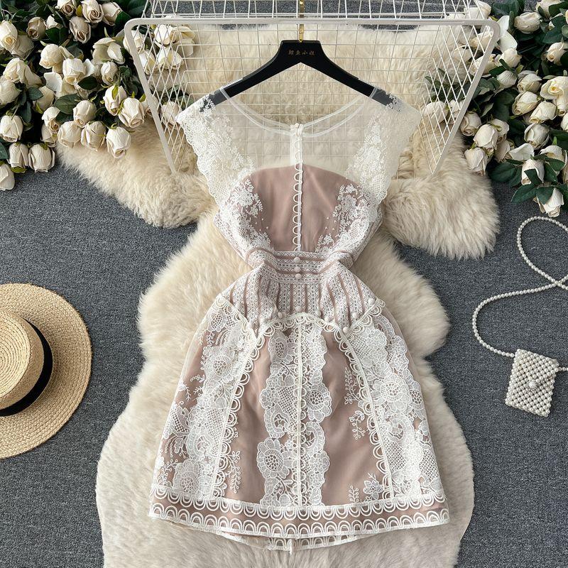 Vintage Court Style Flowers Slim Looking Dress Embroider