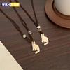 Ретро Колье с кошкой Дизайн меньшинства Шармы Ожерелье из бусин Ювелирные аксессуары Маленькое украшение Цепочка для ключицы Девушка