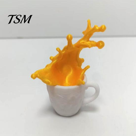 Stylish Shelf Displays 3D Printed Spilling Coffee Mug Figurine, Splash Cup Sculpture, Creative Lifelike Sculptures Tabletop Decor for Home Office