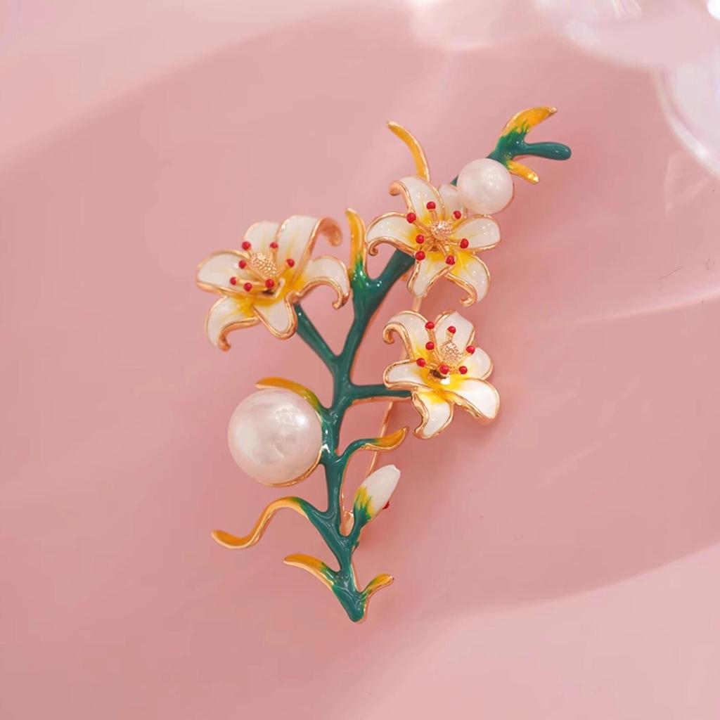 Lily Pearl Enamel Brooch: Elegant Women's Luxury Corsage Pin Accessory