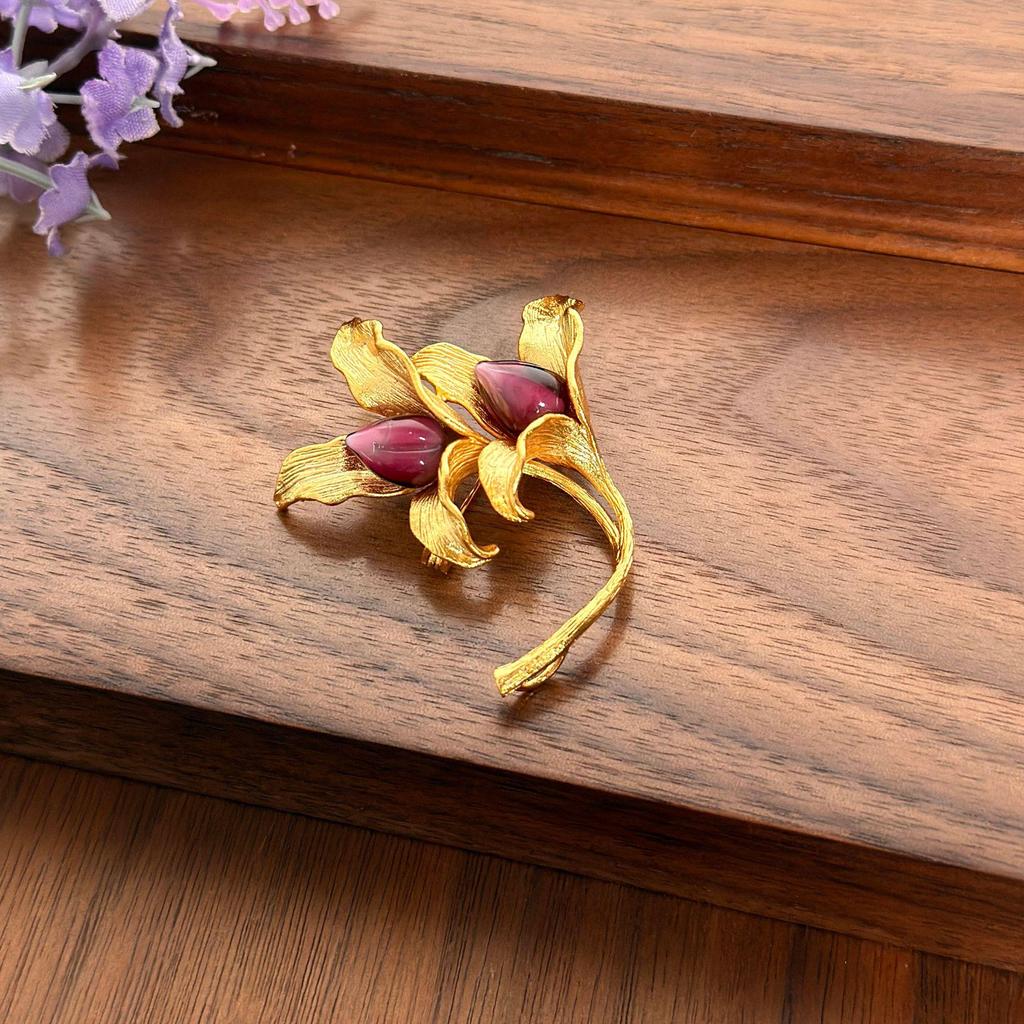 Брошь из итальянского художественного стекла "Лилия" - Элегантный ретро-французский дизайн для женщин