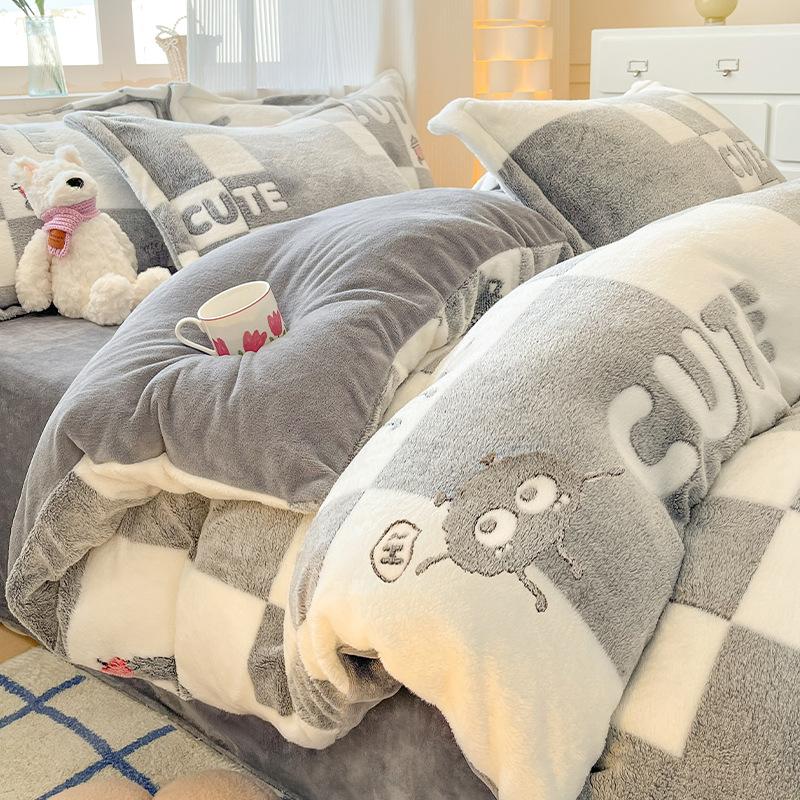 Snowflake Velvet Four-piece Quilt Set Milk Velvet Four-piece Double Quilt Sheet Bed Sheet Machine Washable