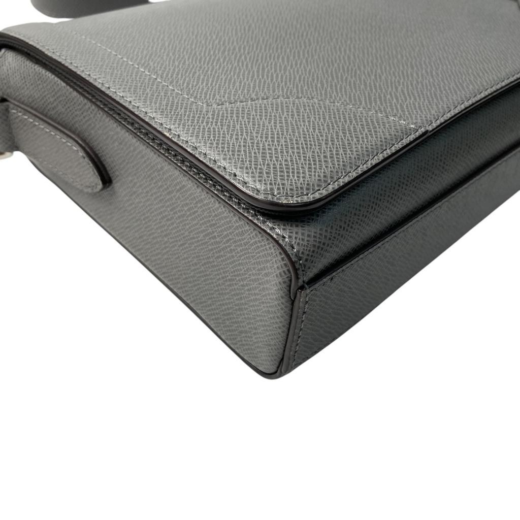 Подержанная мужская кожаная сумка через плечо LOUIS VUITTON Серая