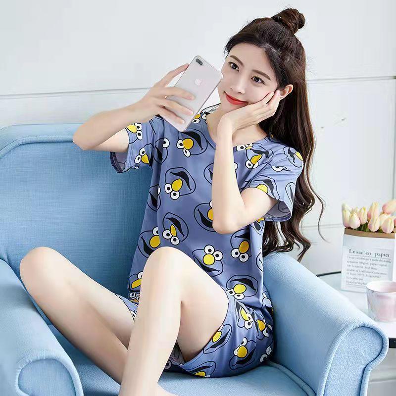 Женский летний пижамный комплект: Круглый вырез, Короткий рукав, Мультяшный принт, Омолаживающая домашняя одежда