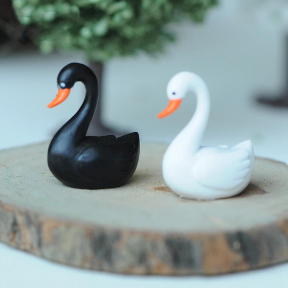 Micro Landscape Animals Statue Lover Birds Ornaments Black White Swan Miniature Love Ducks Figurine