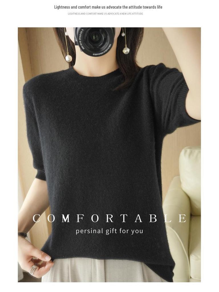 Женский свитер-топ из смесовой шерсти с полувысоким воротом, коротким рукавом и свободным кроем