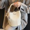 Spring Fashion Handbag 2025 New French Small Fresh Shoulder Messenger Bag Foreign Style Popular Bucket Bag Women's Bag