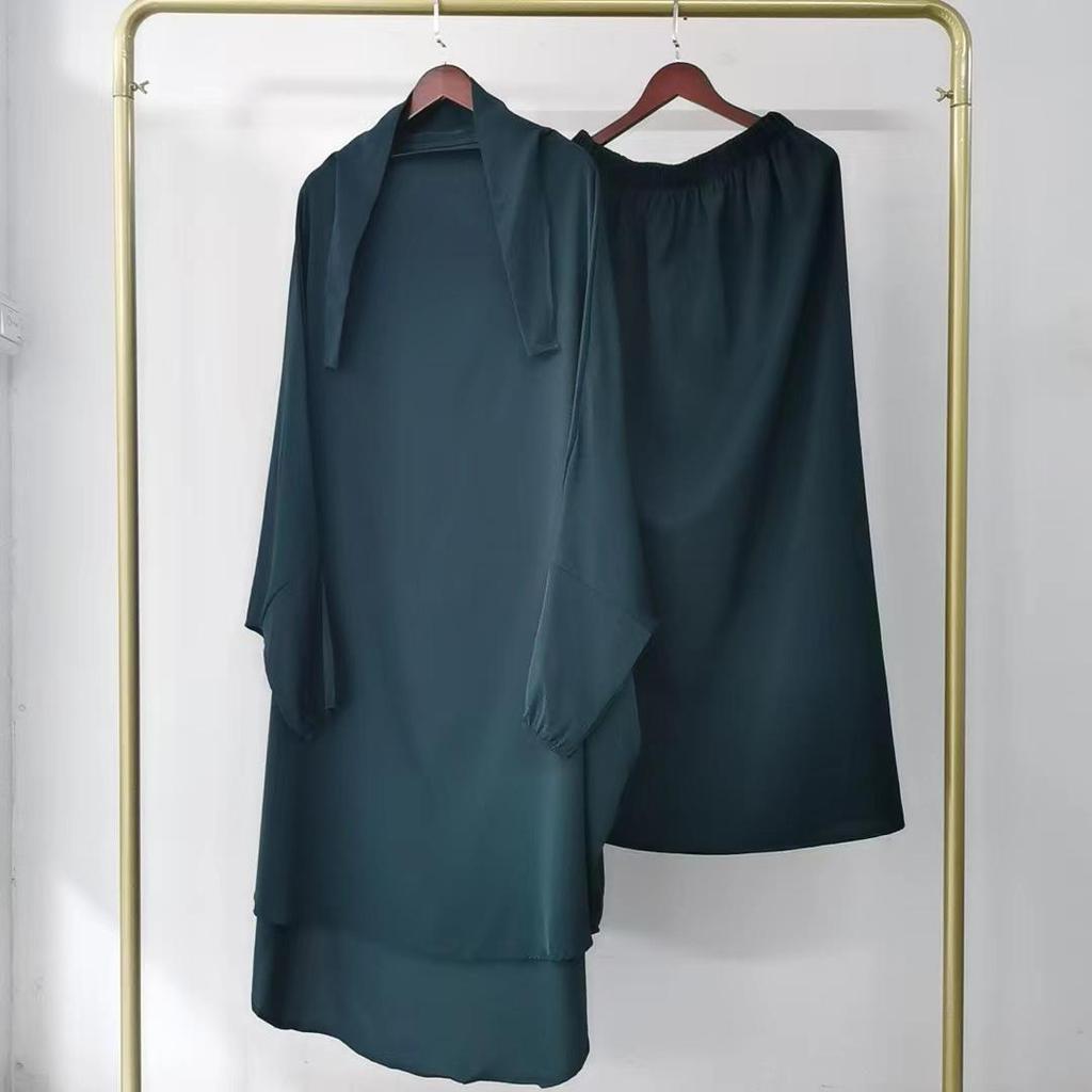 Yiduoduo Hooded Middle Eastern Robe: Solid Color Two-Piece Suit with Side Pockets