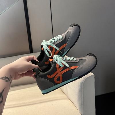 Женская обувь – Кроссовки