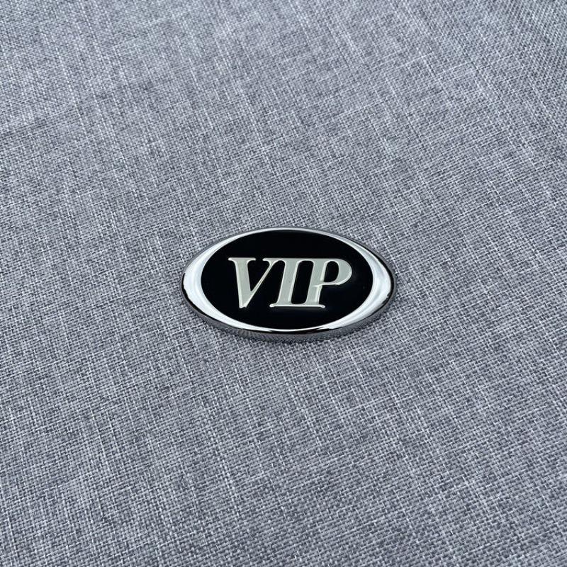 Car VIP metal car sticker VIP word logo Car logo Tail logo Side label Fender body scratch sticker
