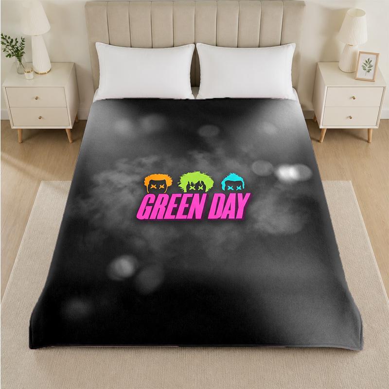 Green Day Print Flannel Blanket Cozy Lightweight Plush Throw Blanket For Bed Sofa Household Use