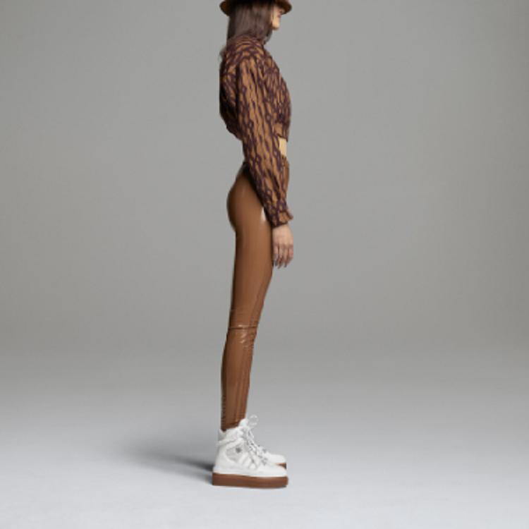 Adidas Оригиналы X Ivy Park Совместная короткая спортивная куртка с принтом и воротником-стойкой Женские куртки Коричневый HB8423