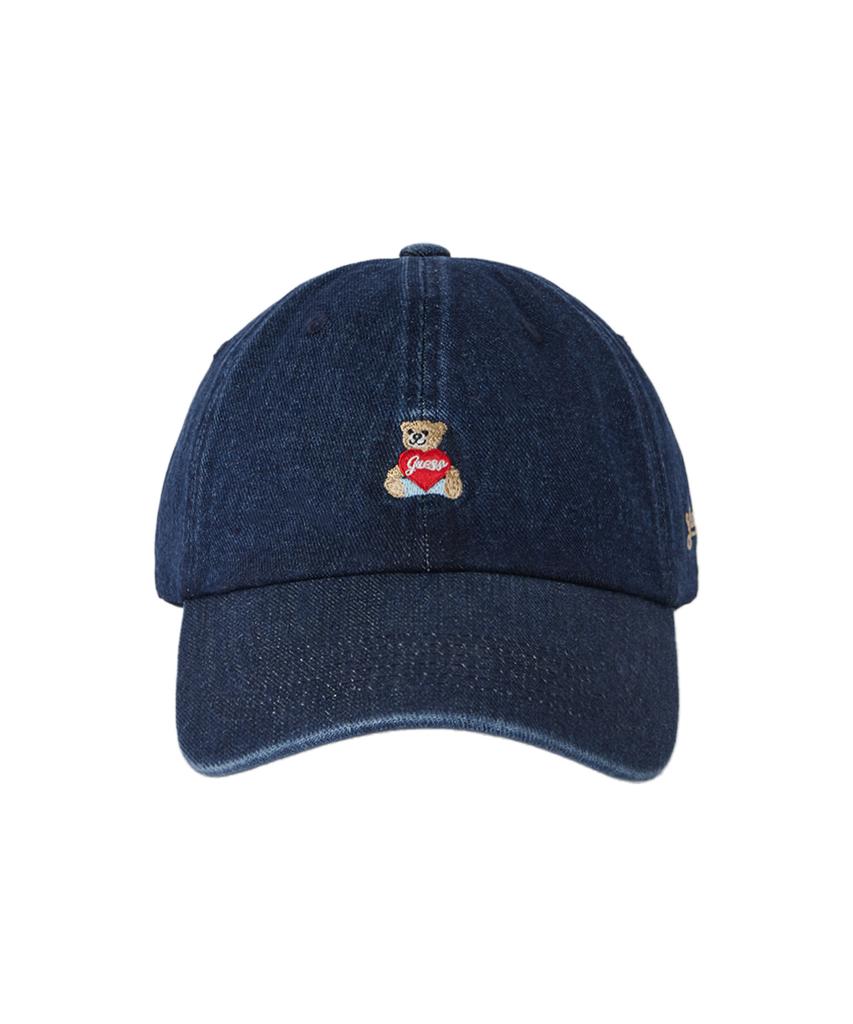 Guess Кепка-бейсболка с 3-цветным сердцем и мишкой Oq1A5591