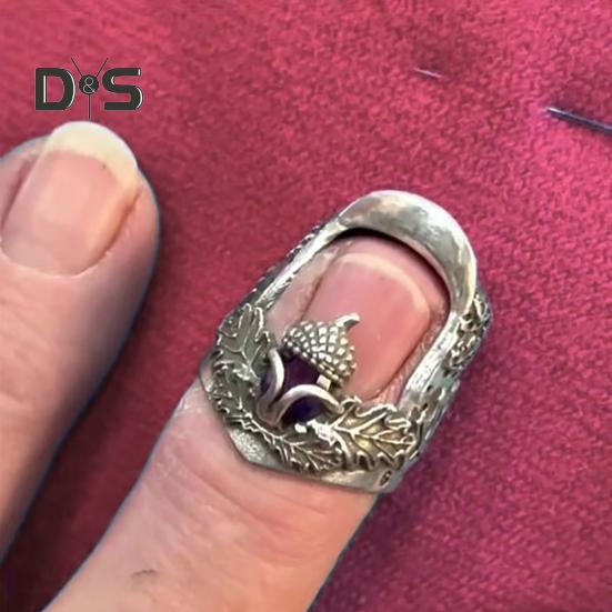 Open Nail Thimble for Hand Sewing Quilting Vintage Metal Thimble Wraparound Design Finger Protector for Knitting Needlework DIY Tools