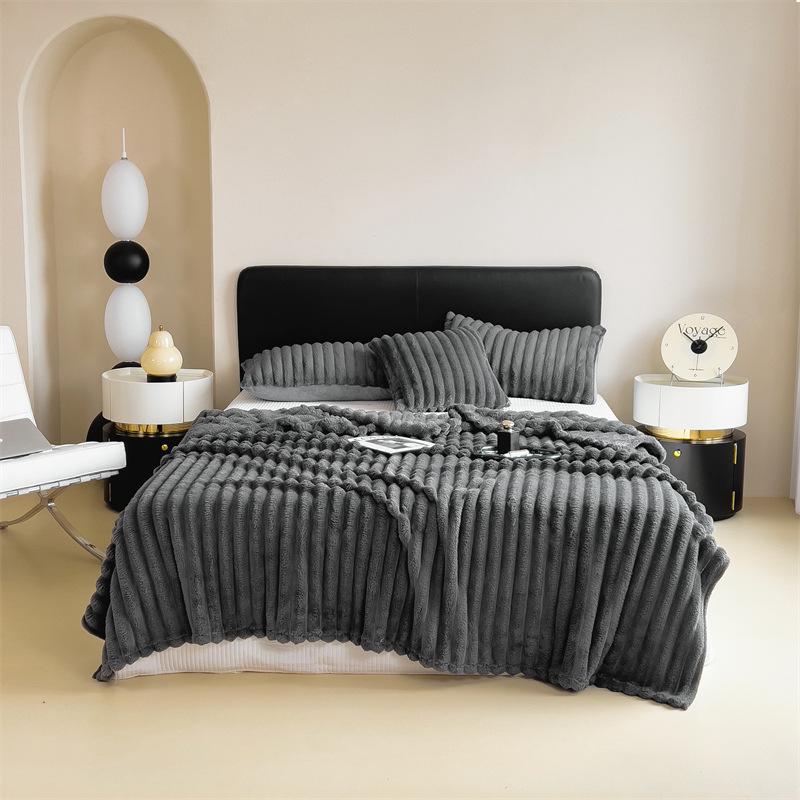 Плюшевый плед из молочного бархата с полосками однотонного цвета - Мягкая фланелевая наволочка, Доступен в односпальном и двуспальном размерах