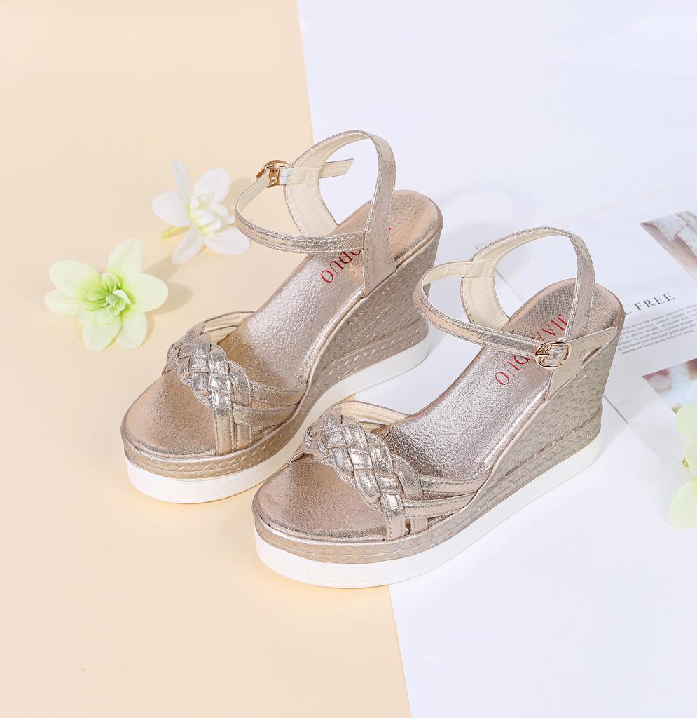 Босоножки на танкетке для мужчин, увеличивающие внутреннюю высоту, женские, 2024, новые, с пряжкой, стиль феи, модный темперамент, высокие каблуки, прилив