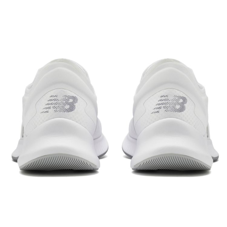 New Balance Dynasoft Pesu V1 Белый Мужской MPESUCW