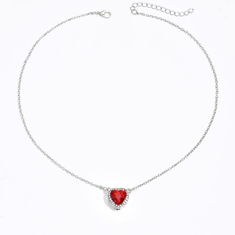 Ретро Любовь Ожерелье Ювелирное изделие Одна Стрела сквозь Сердце День Святого Валентина Премиум Кулон Кинжал Любви