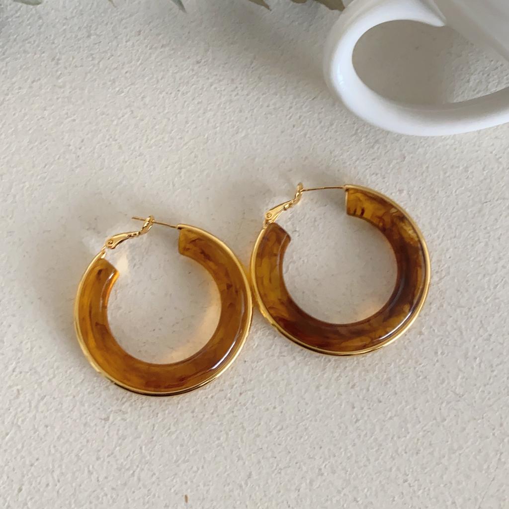 Temperament Large Circle Earrings Women'S Acrylic Retro High-End Stud Earrings Exaggerated Earrings Hipster Versatile Personalized Earrings