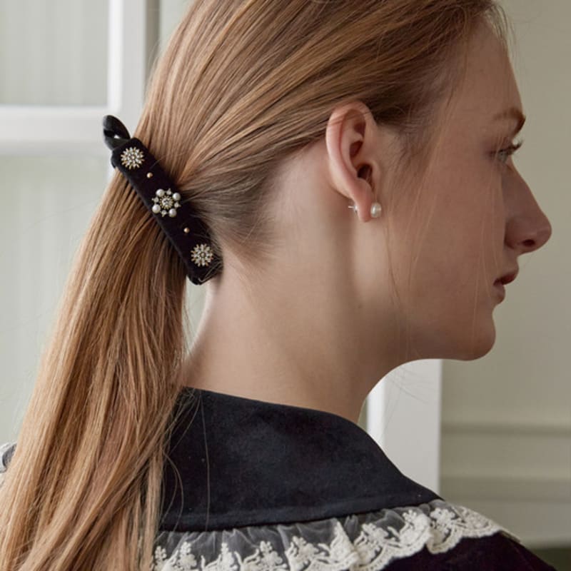 Жан Поль Кларисс Кристальная брошь-банан Снежинка JC001BA