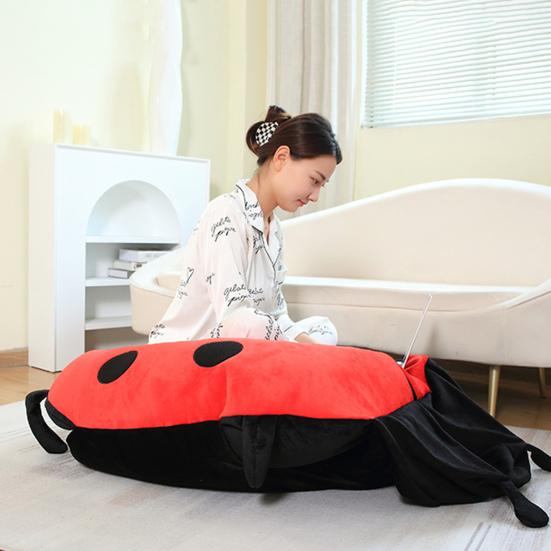 Плюшевая подушка Подушка в форме гигантского божьего коровка Мягкая большая набивная декоративная подушка