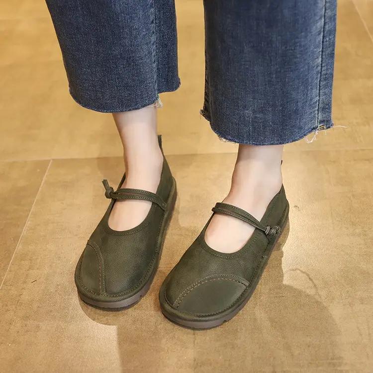 Fashion Female Ethnic Style Loafers Women Flats Retro Mary Jane Shoes Elegant Fashion Barefoot Comfortable Leather Stitching Sneakers