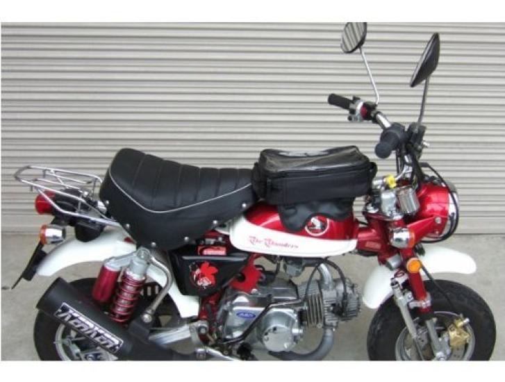 Компактная сумка на бак MOTO FIELD ST-TB03