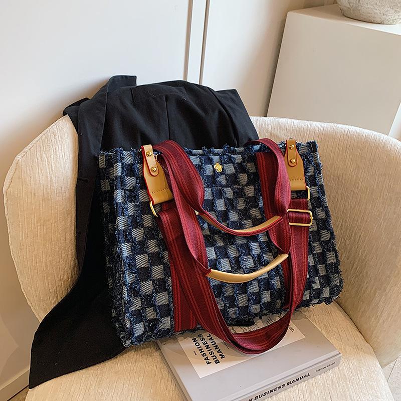 Denim Large-capacity Bag Women's New Casual Versatile Handbag Niche Commuter Shoulder Messenger Bag