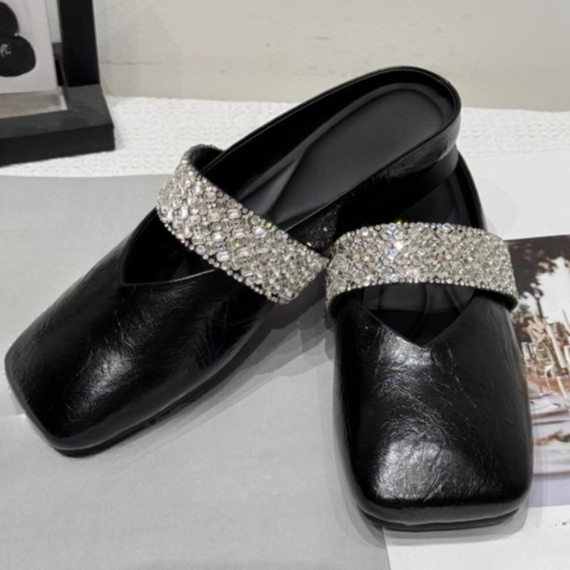 Модные квадратные тапочки Летние новые Баотоу с мелким вырезом Кристальные с закрытой пяткой Мягкая подошва Противоскользящие Износостойкие Плоские туфли