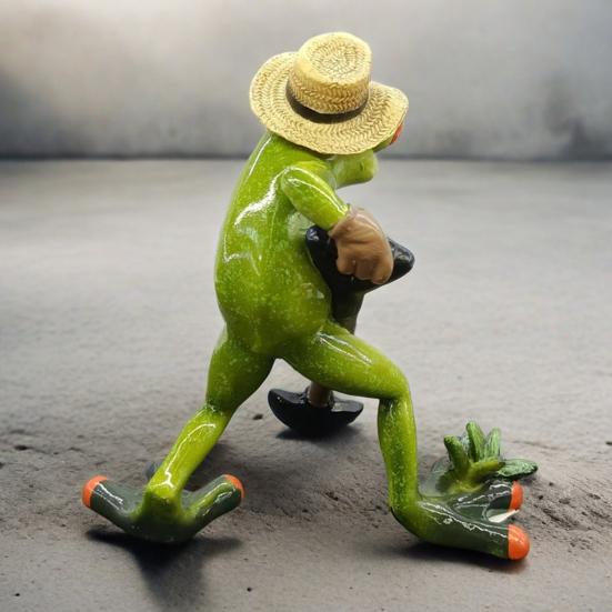 Садовая лягушка, держащая лопату, зеленая лягушка, смоляная статуэтка, фермерское животное, скульптура, украшение для домашнего офиса, рабочего стола, украшение для сада в помещении и на открытом воздухе