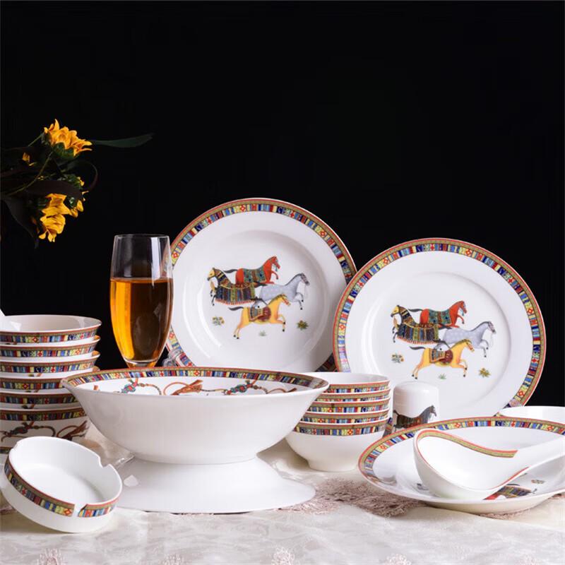 Керамический столовый сервиз Jingdezhen 'Дворцовый горшок', 58 предметов