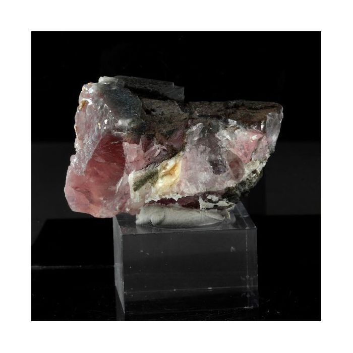 Pierres et Minéraux. Fluorite. 485.0 ct. Massif du Mont-Blanc (Les Droites), France.