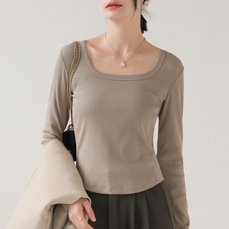 Футболка с длинными рукавами и квадратным воротником для женщин