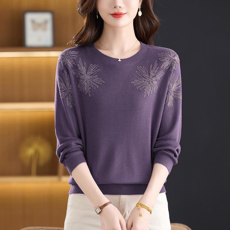 Благородные свитера больших размеров на весну и осень для женщин среднего и пожилого возраста - Новинка 2025 года, приталенная базовая рубашка, скрывающая живот