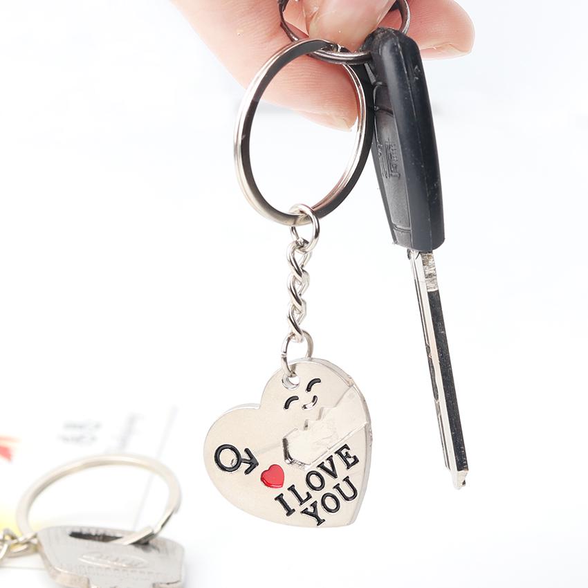 Романтические парные брелоки для влюблённых