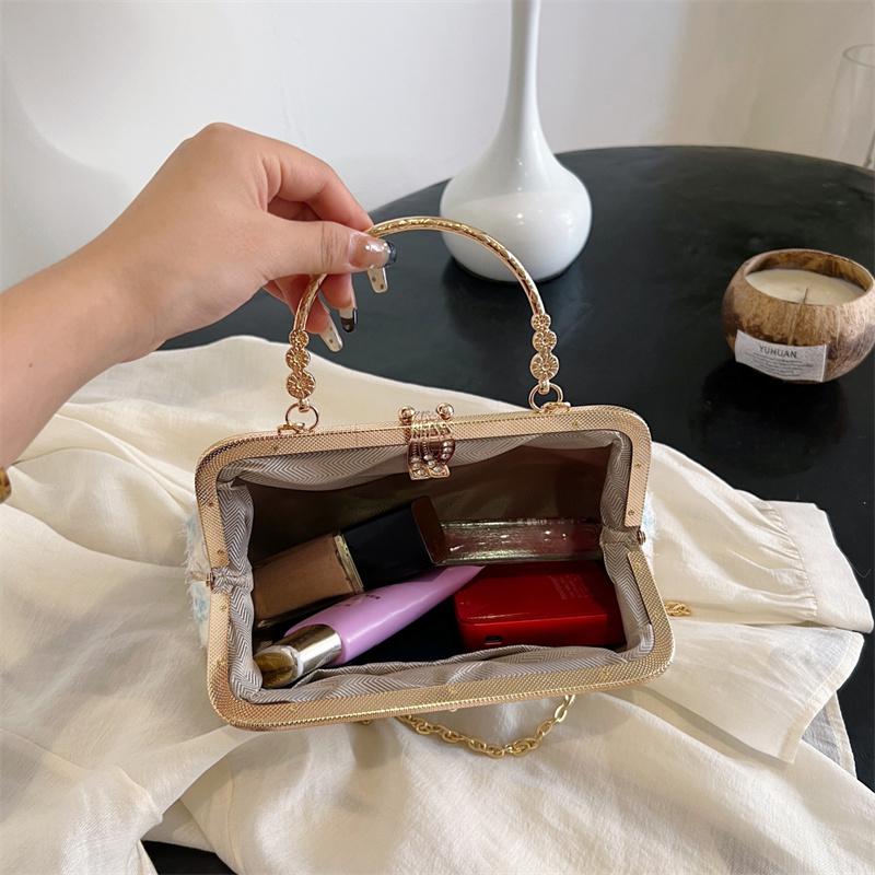 Новая сумочка с украшением в виде бабочки, шикарный свадебный клатч с замком-ракушкой, женские сумки и кошельки, сумки через плечо, сумки-мессенджеры