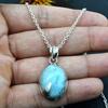 Овальный Кабошон Натуральный Ларимар (14,52 карата) Ожерелье с подвеской Твердая подвеска из стерлингового серебра 925 пробы с цепочкой Ювелирные изделия для женщин или девочек