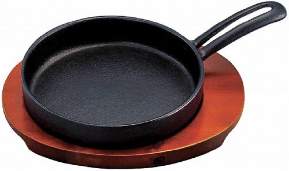 Ikenaga Iron Works Skillet Mini Frying Pan 15cm IH Compatible Morning Pan with Wooden Stand