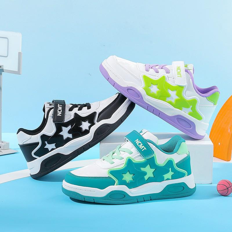 Boys Casual Low-Top Sneakers Kids Ages 7-16 Soft TPR Sole Breathable Synthetic Leather Striped Design