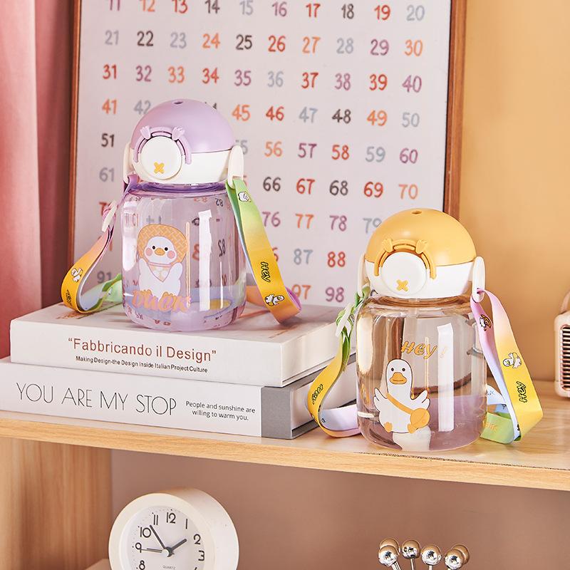 Детская соломенная чашка, милая пластиковая чашка, мультяшная чашка для воды, чашка, защищенная от падений и протекания, уличная портативная бутылка для воды с крышкой-пулей