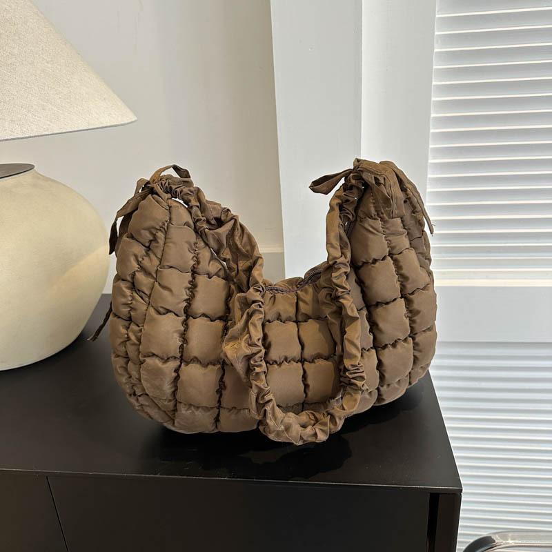 Nylon Bag Handbag Women Tote Bag Top Handle Bag New Personalized Pleated Cloud Bag Fashion Oxford Cloth Shoulder Oblique Dumpling Bubble Bag