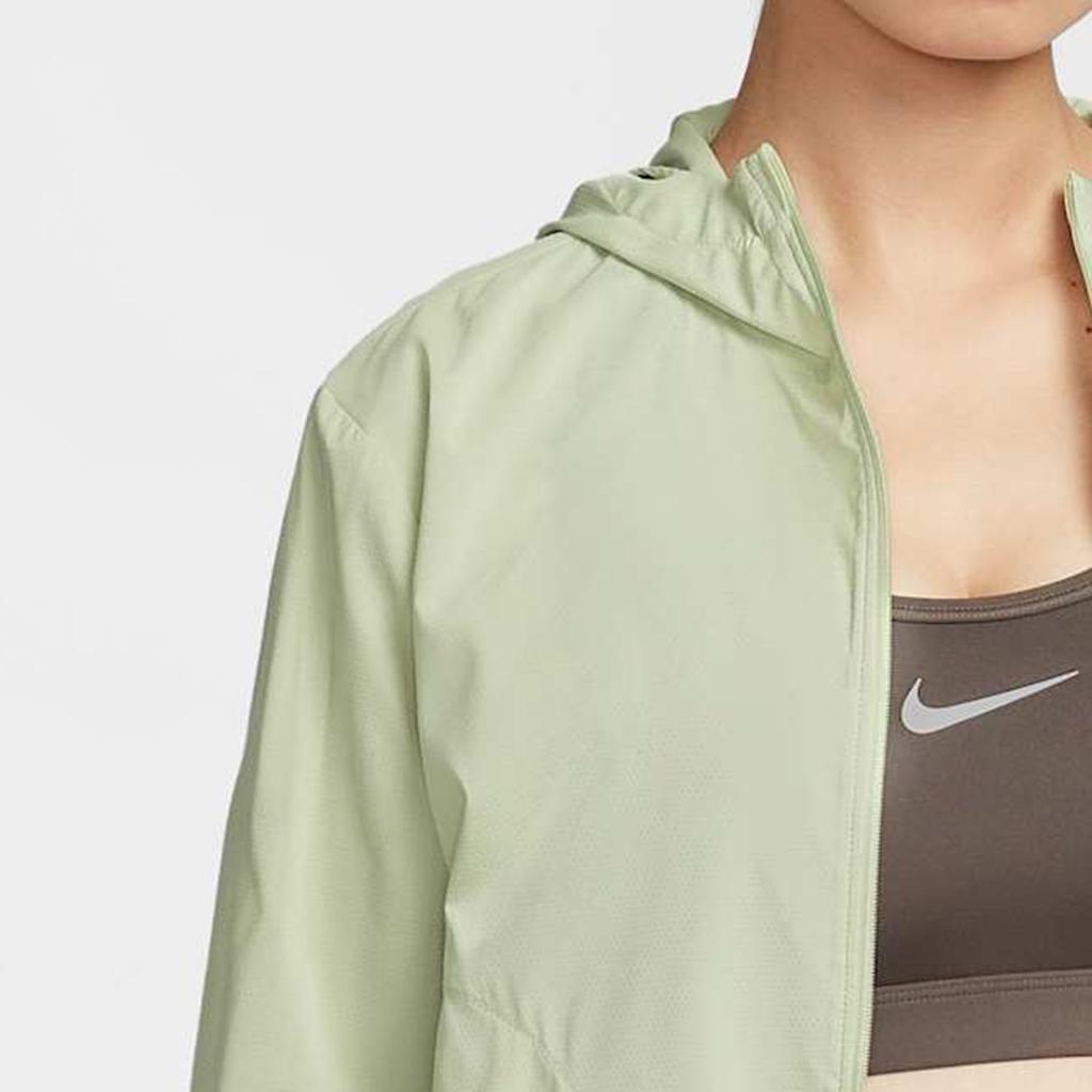 Nike Куртки Женские Зеленые С капюшоном Умеренные Другое DH1991-371